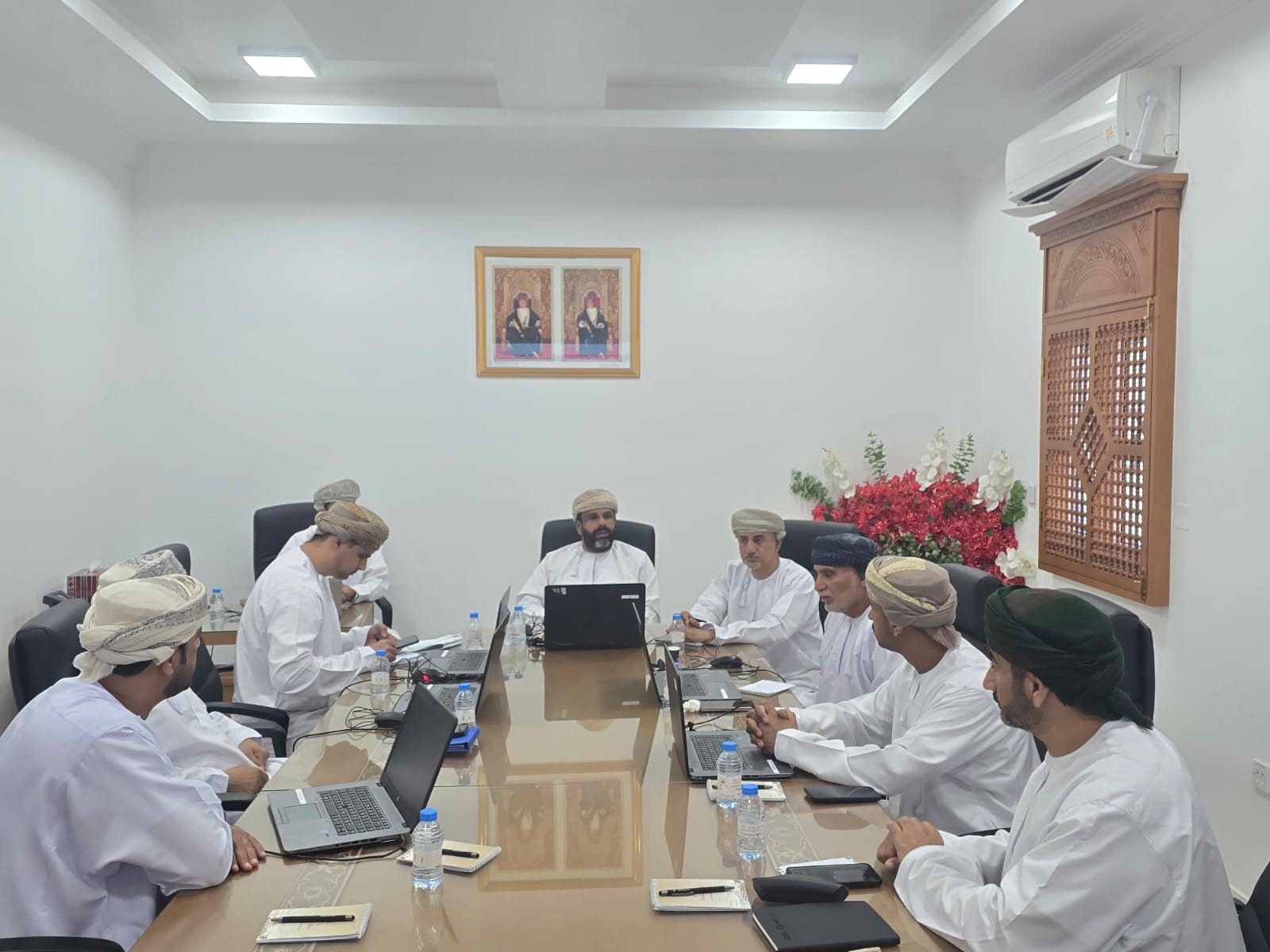 لجنة الشؤون الصحية والبيئية تناقش مقترح تنظيم وضبط آلية رش المبيدات الحشرية 