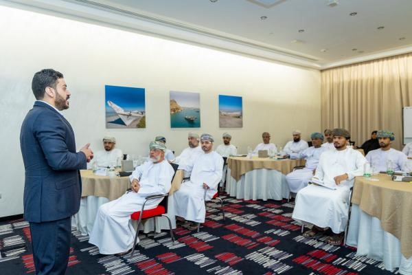 تعزيز قدرات موظفي شمال الباطنة ضمن برنامج