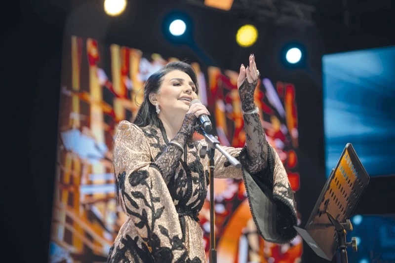 أصيل هميم تتوهج غنائيا بمسرح مهرجان صحار