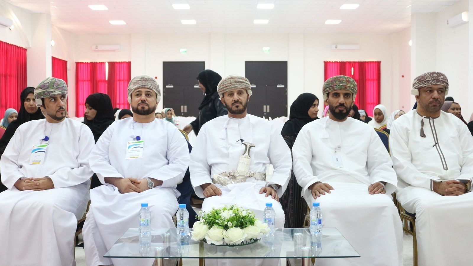 والي الخابورة يطلع على سير البرامج الصيفية