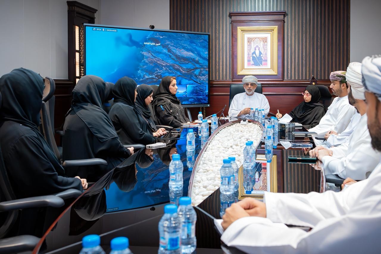 مناقشة مؤشر سلامة تطبيق منظومة إجادة وإعداد خطة الأداء الفردي لعام 2026 بشمال الباطنة